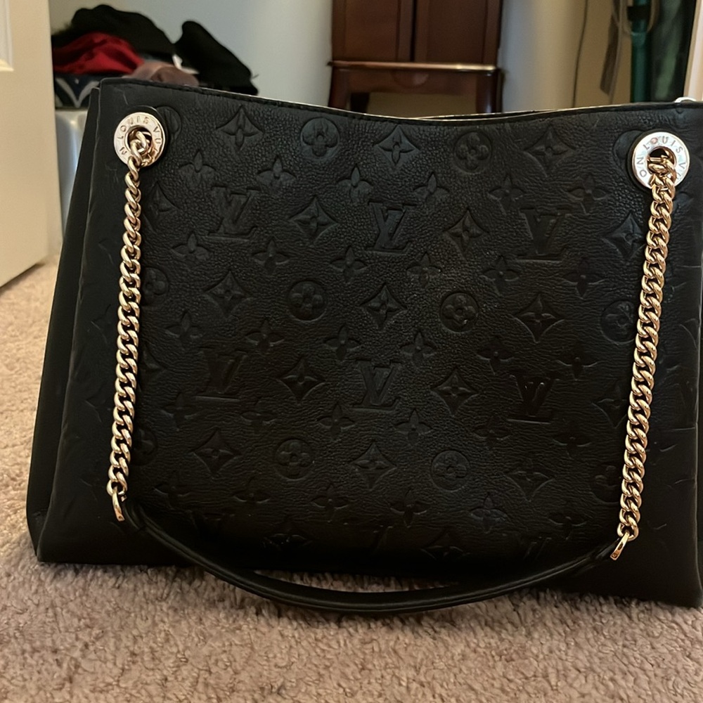 Louis Vuitton Black Monogram Chain tote Bag
LV tote bag Excellent condition - Picture 7 of 7